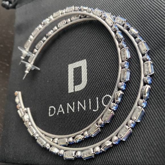 DANNIJO Linx Crystal Hoop Earrings - Picture 4 of 8